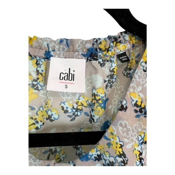 CAbi Floral Sleeveless PeterPan neck Blouse #5221 - Picture 5 of 10